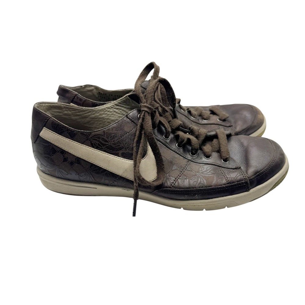 Nike Women 9 Brown Leather Embossed Swoosh Low‎ Profile 050810